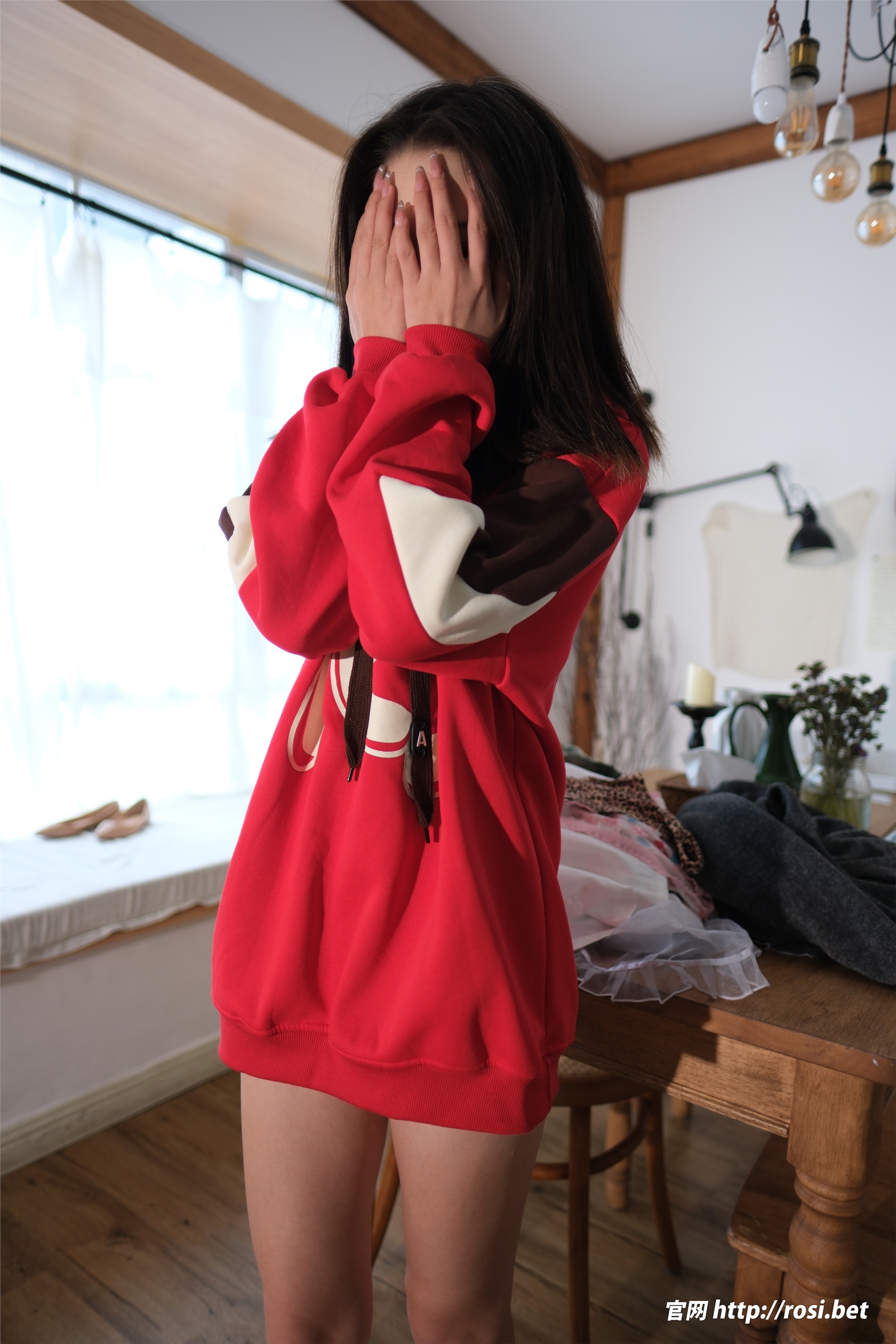 ROSI写真 2025.12.21 NO.5130